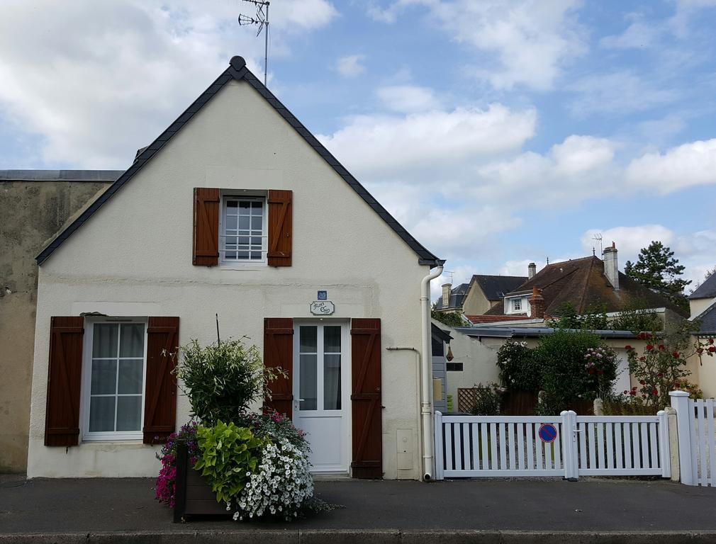 Maisoun Pequeux Arromanches-les-Bains Exterior foto